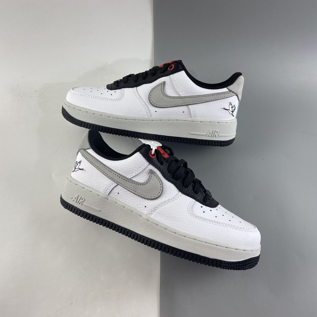 P220 NIKE Air Force 1’07 空军一号低帮休闲运动板鞋 DA8482-100