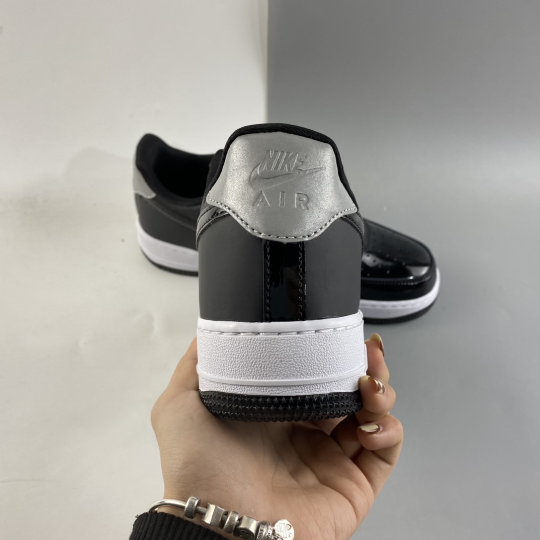 P200  NIKE Air Force 1 空军一号低帮运动休闲板鞋 AH6827-001