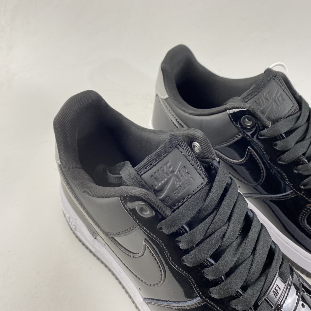 P200  NIKE Air Force 1 空军一号低帮运动休闲板鞋 AH6827-001