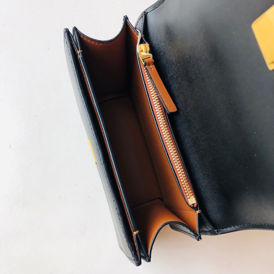 Tory Burch ～206款 【黑色 】 TORY