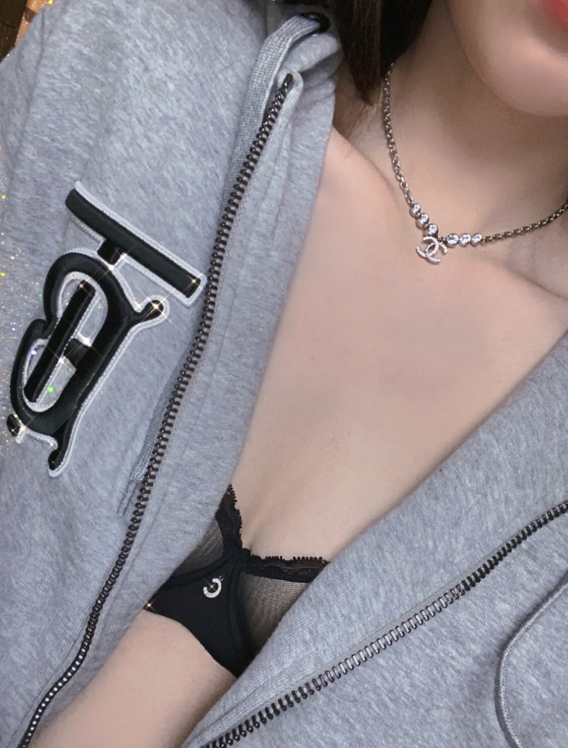 NO:677964,Xiaoxiang's new double C diamond necklace is versatile and high-end. It's so beautiful. It's a must-have. It comes in two colors, Chanel necklace, chanel, necklace.19860909小香新款双C钻石项链 百搭又高级 太好看了吧人手必备 两色入,香奈儿项链,chanel,necklace,Jewelry