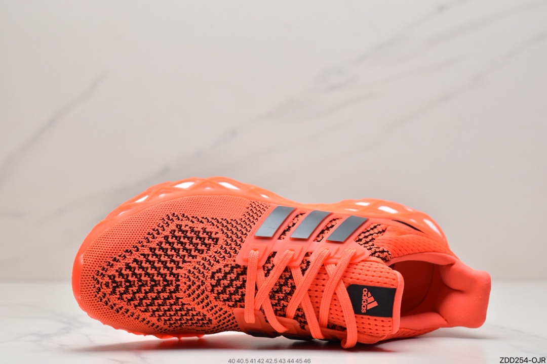 230 阿迪达斯ULTRABOOST WER DNA针织透气鞋面 真爆大底复古跑鞋GY4166