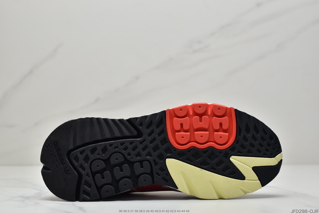 170 阿迪达斯Adidas Nite Jogger 2019 Boost 碳黑三叶草 联名夜行者EF5409