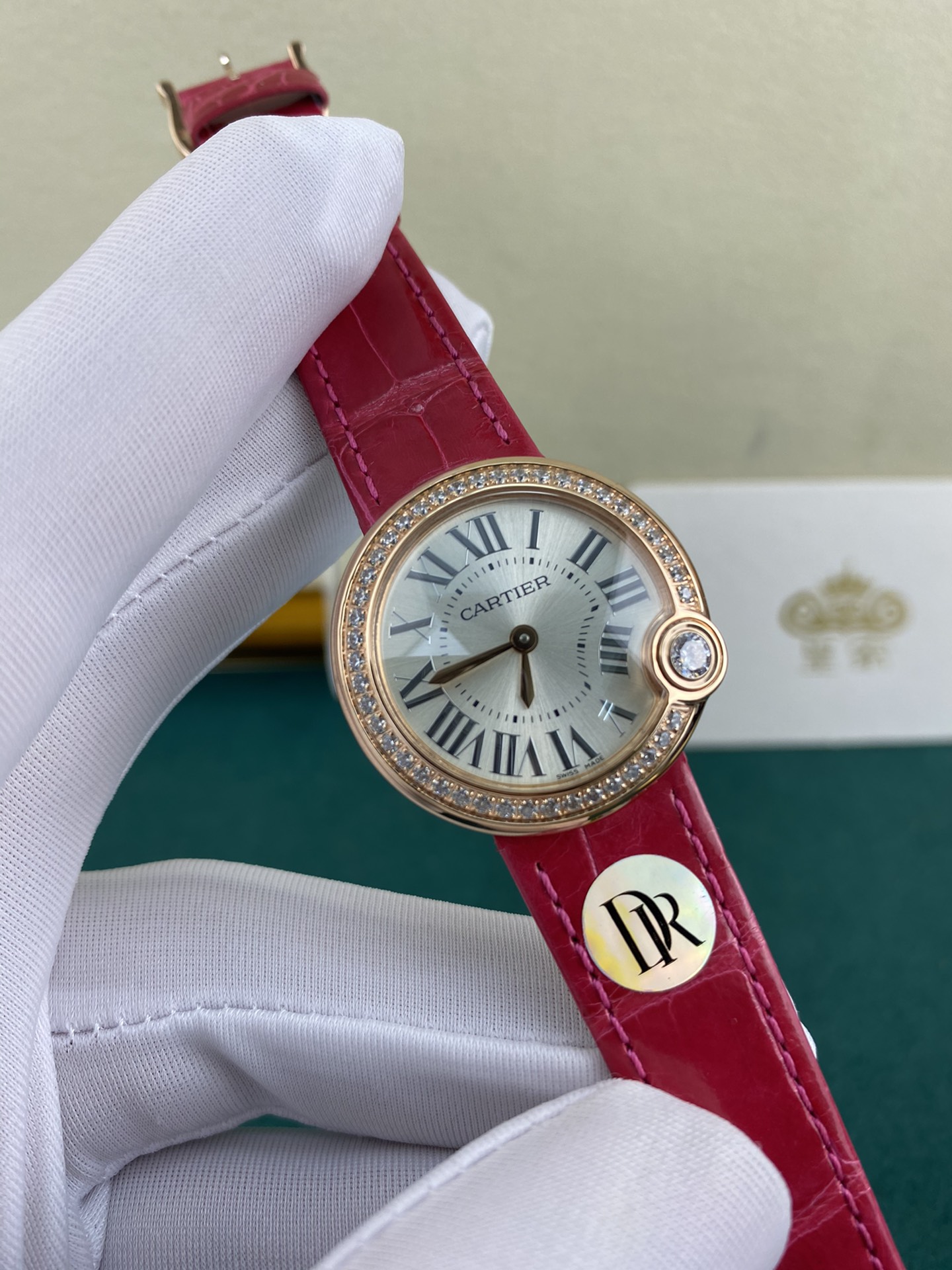 Cartier 皇家 卡地亚白气球系列草莓粉