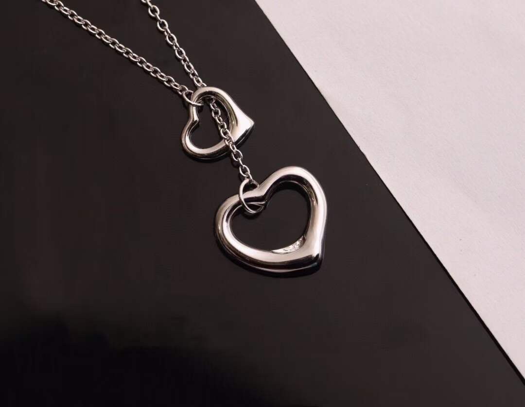 Tiffany & Co. Tiffany &Co.大小爱心锁骨项链