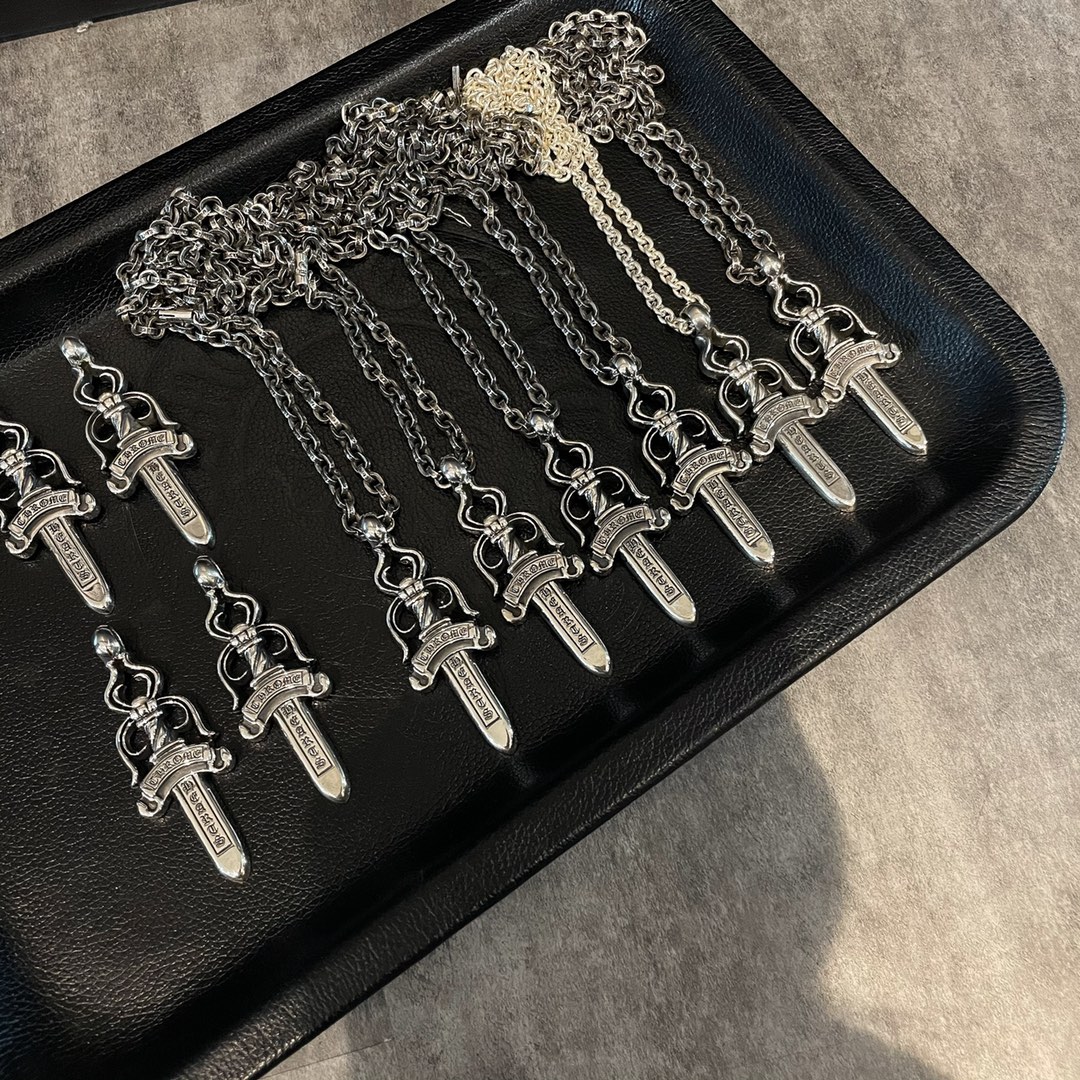Chrome Hearts 𝐂𝐡𝐫𝐨𝐦𝐞 𝐡𝐞𝐚𝐫𝐭𝐬 克罗心大宝剑项链