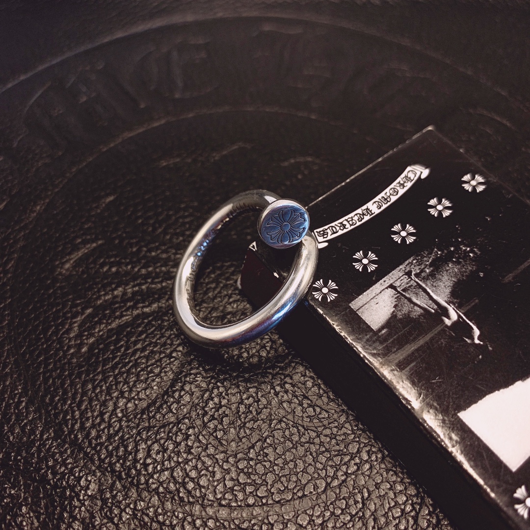 Chrome Hearts 克罗心Chrome hearts 平头钉子戒指