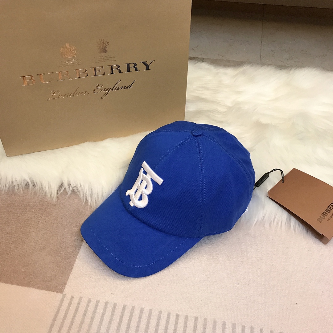 Burberry巴宝莉男女通用棒球帽名媛网