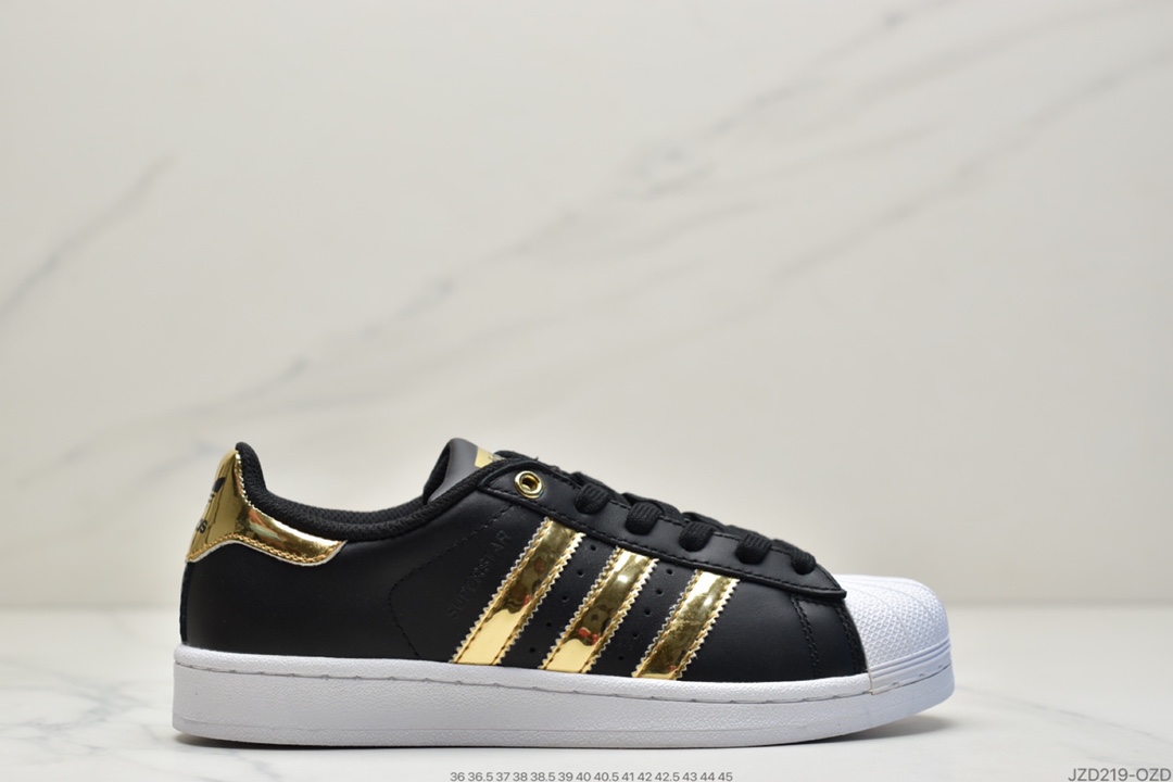 140 阿迪达斯adidas三叶草 Originals Superstar Metal Toe 漆皮黑FV3329