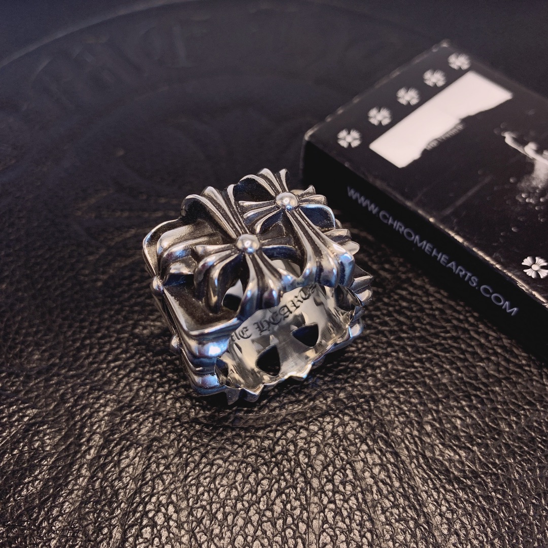 Chrome Hearts 克罗心Chrome hearts方形墓葬戒