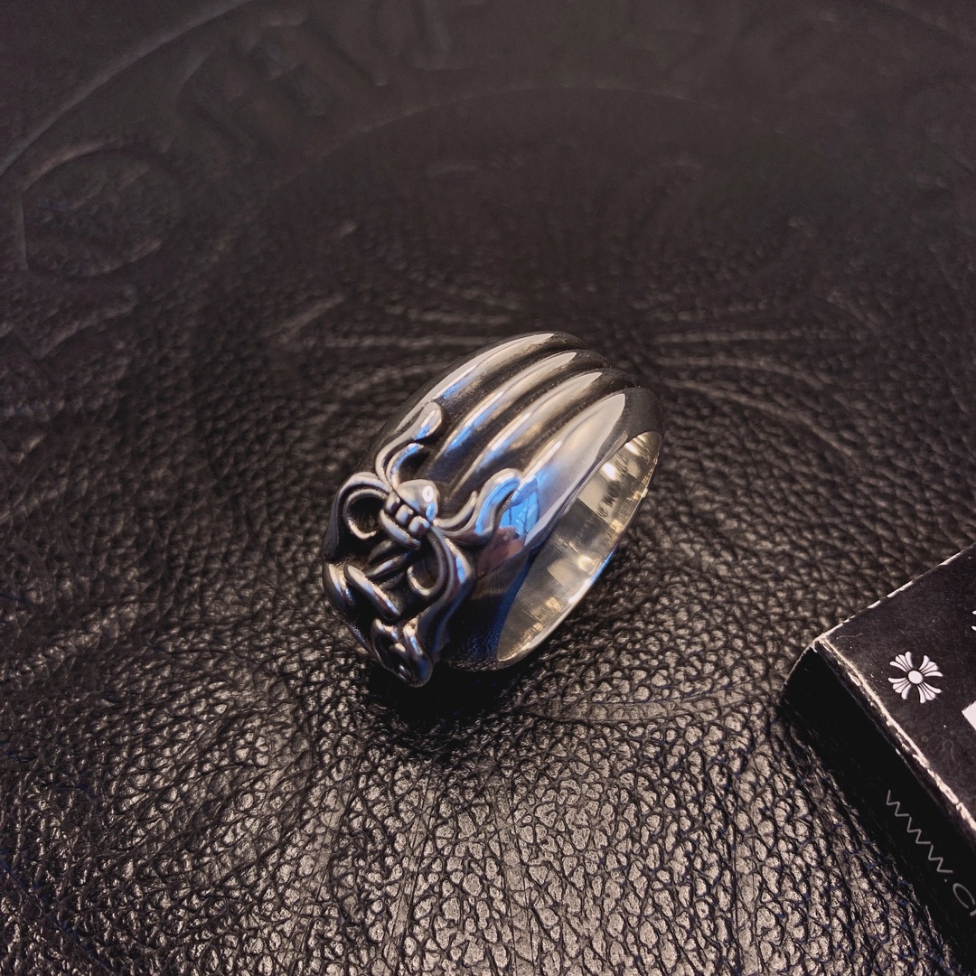 Chrome Hearts 𝐂𝐡𝐫𝐨𝐦𝐞 𝐡𝐞𝐚𝐫𝐭𝐬 克罗心桃心宝剑戒指
