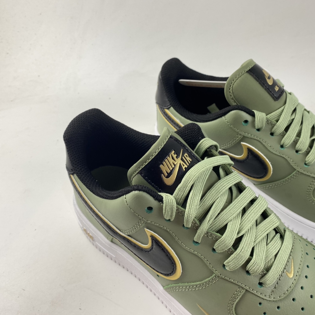 P200  NIKE Air Force 1 空军一号低帮休闲运动板鞋 DA8481-300
