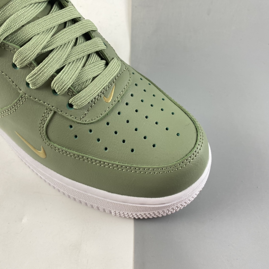 P200  NIKE Air Force 1 空军一号低帮休闲运动板鞋 DA8481-300