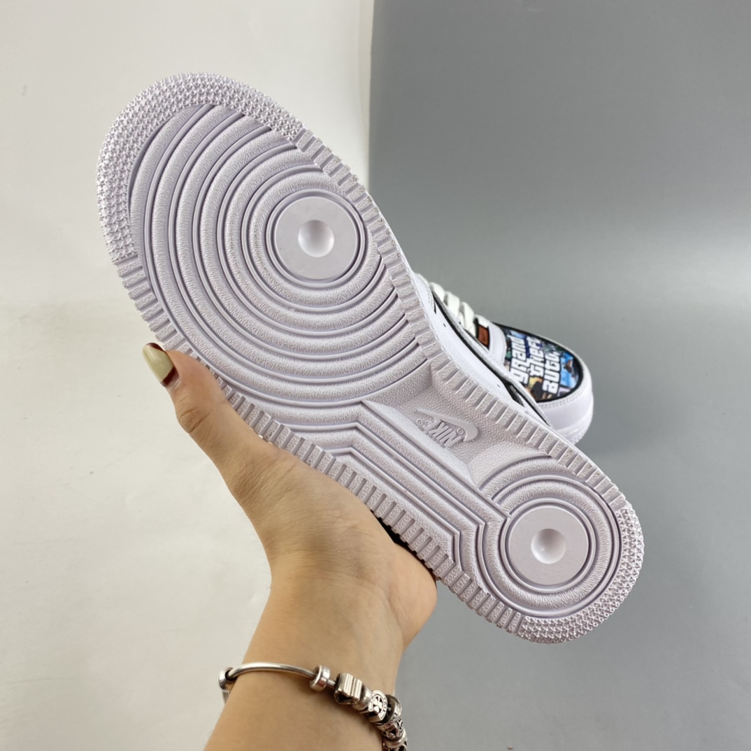 P260  NIKE Air Force 1’07 Low 侠道飞车主题空军一号低帮休闲板鞋 CW2288-302