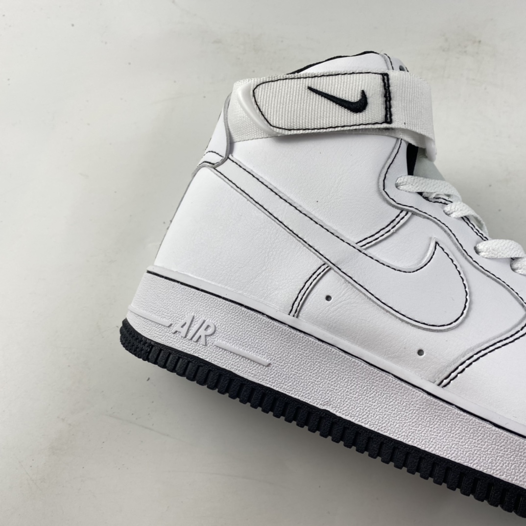 P220  NIKE Air Force 1’07 High 空军一号高帮描线休闲运动板鞋 CV1753-104