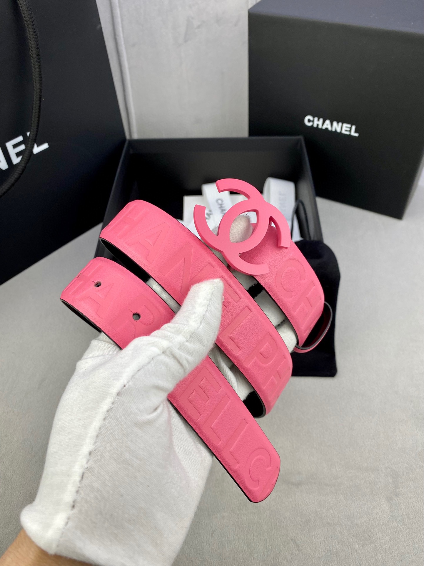 Chanel 柔らかい小牛皮の幅3.0cmベルトとマットスチールバックル