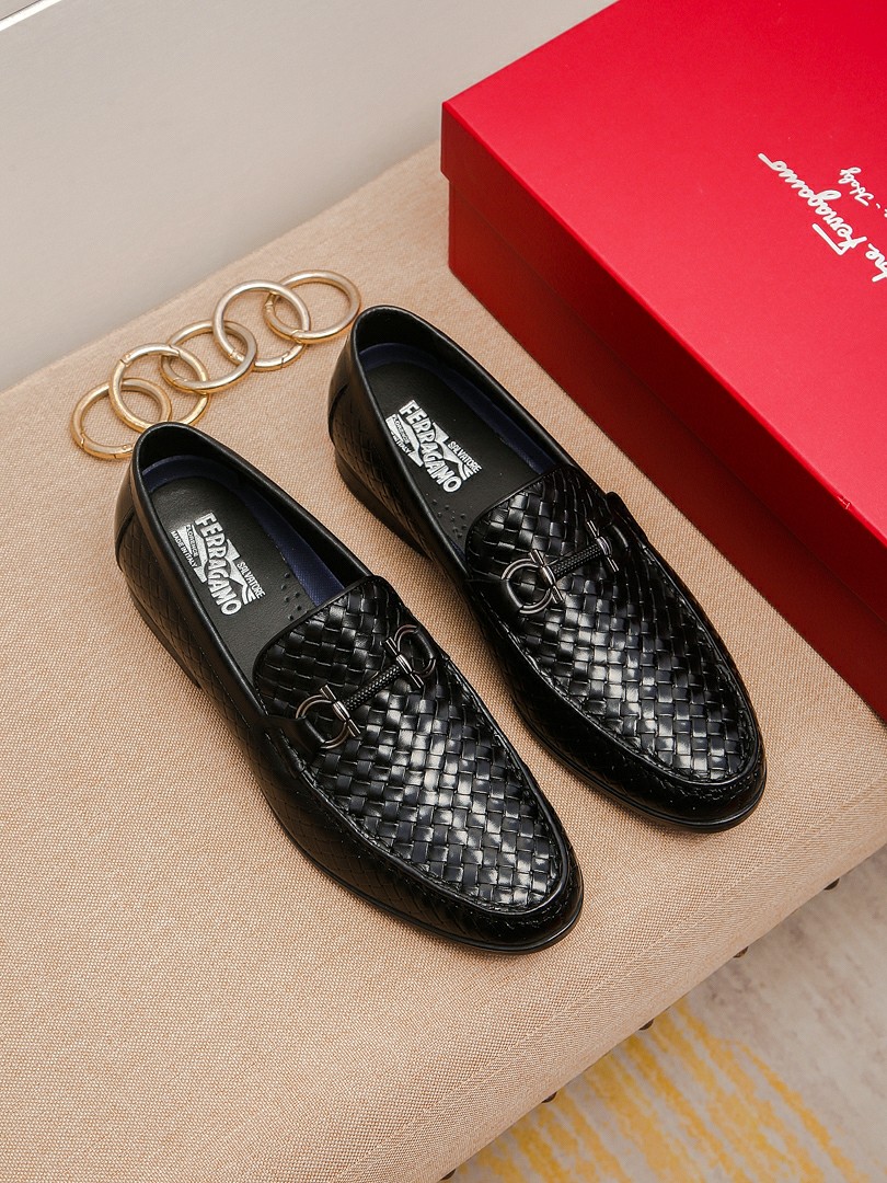 J0  Ferragamo「 菲拉格慕」皮鞋正码