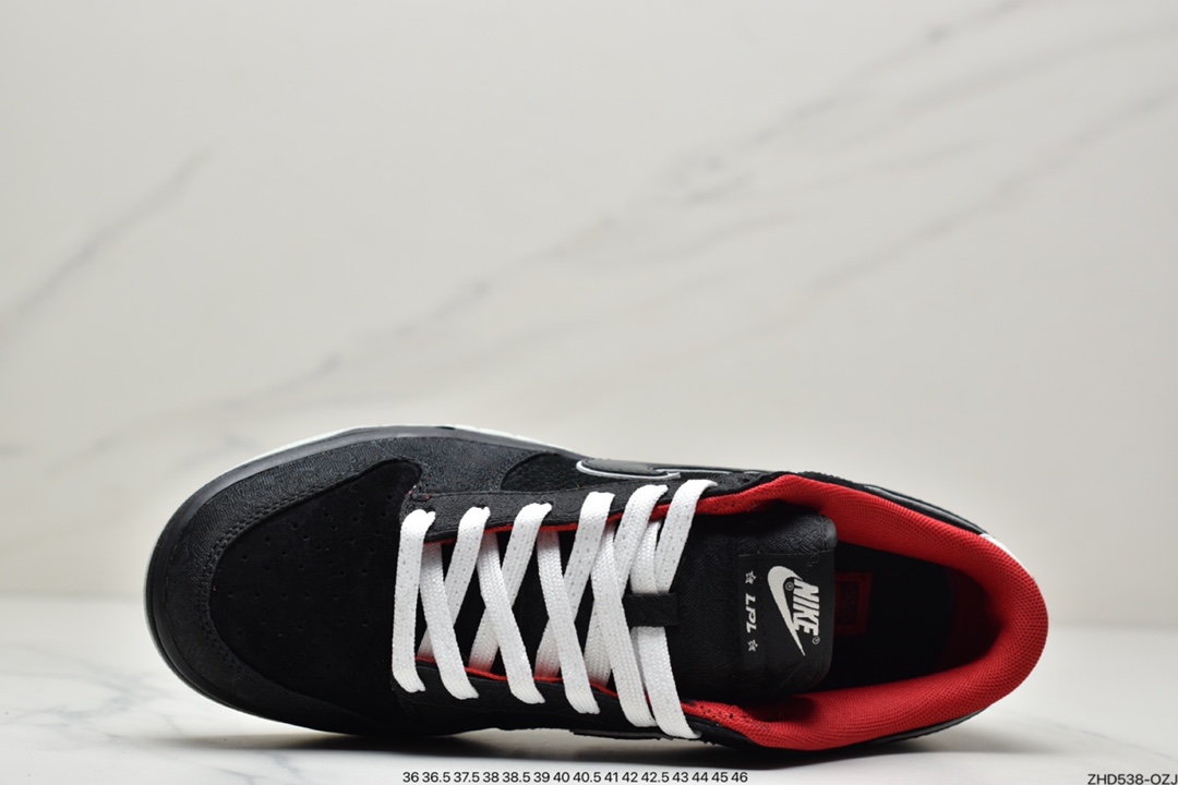 300 LPL x NIKE SB Dunk Low ”League Of Legends Pro League” 联名款丝绸夜光滑板鞋DO2327-011