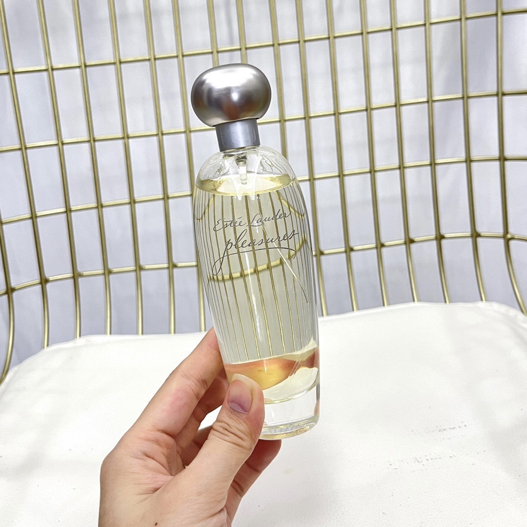 Estee Lauder Pleasures Eau De Parfum Spray for Women, 3.4 Fl Oz 3 i1634784063 3433 2