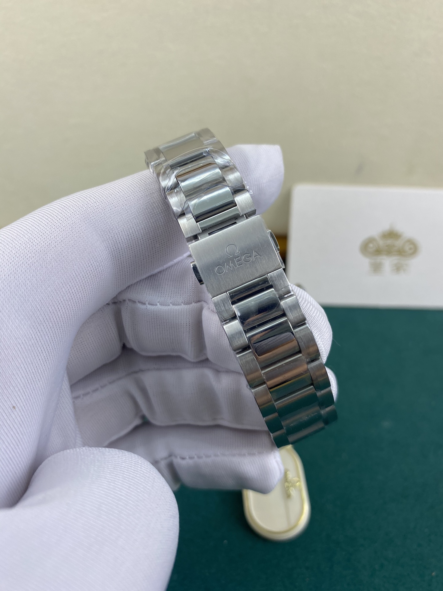 Omega 皇家 欧米茄海马系列女装