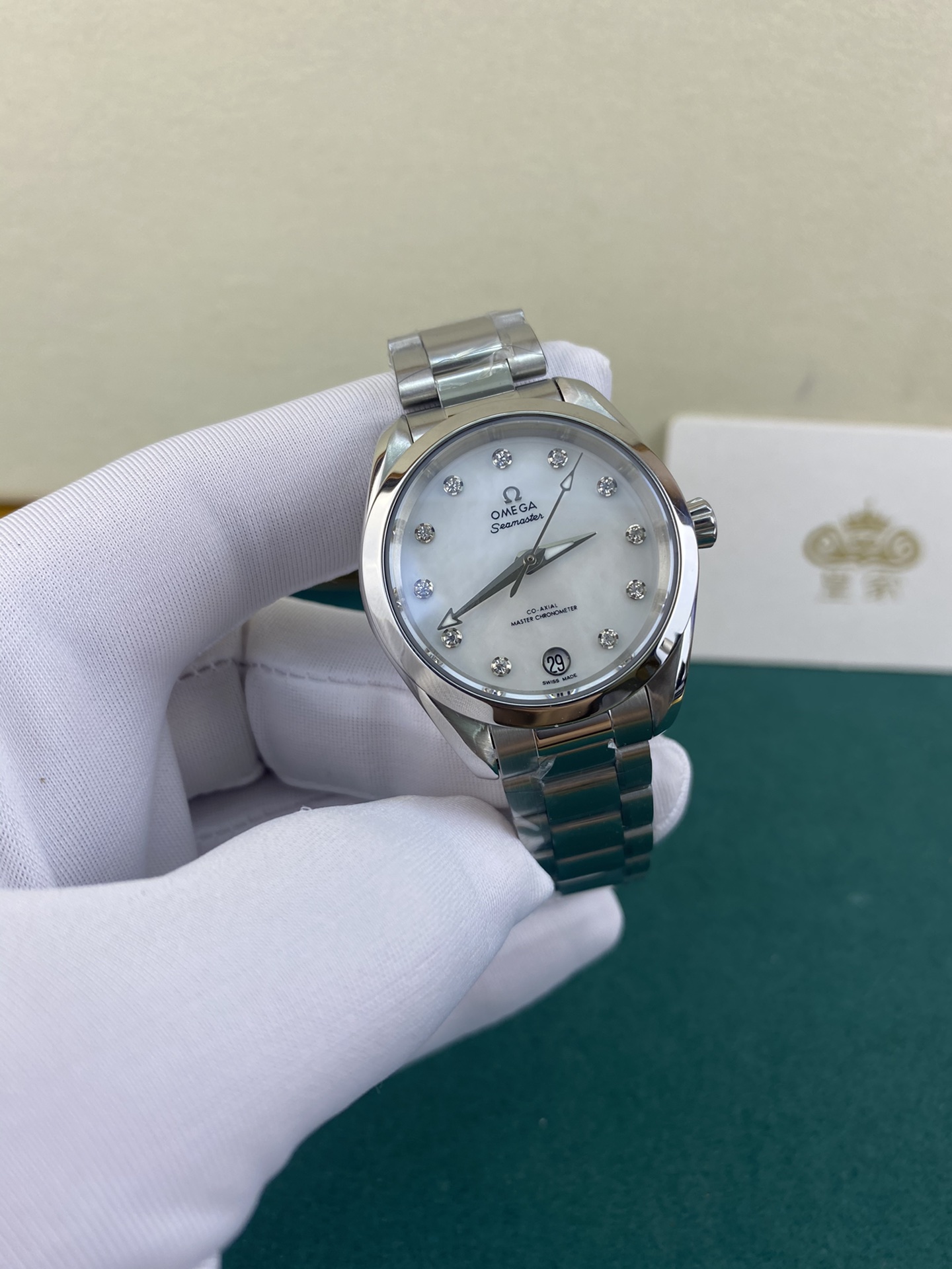 Omega 皇家 欧米茄海马系列女装