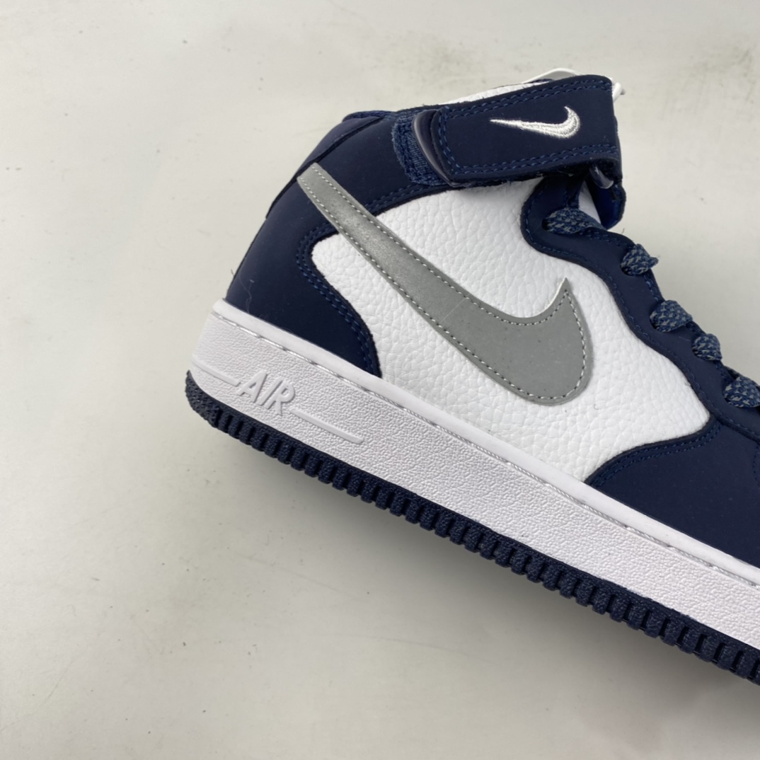 P240  NIKE Air Force 1’07 Mid 空军一号午夜蓝中邦休闲板鞋 AQ2263-115