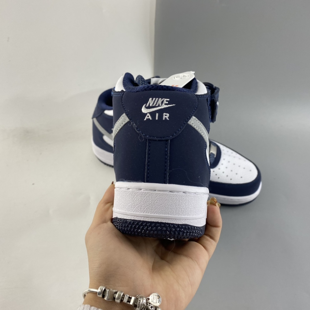P240  NIKE Air Force 1’07 Mid 空军一号午夜蓝中邦休闲板鞋 AQ2263-115