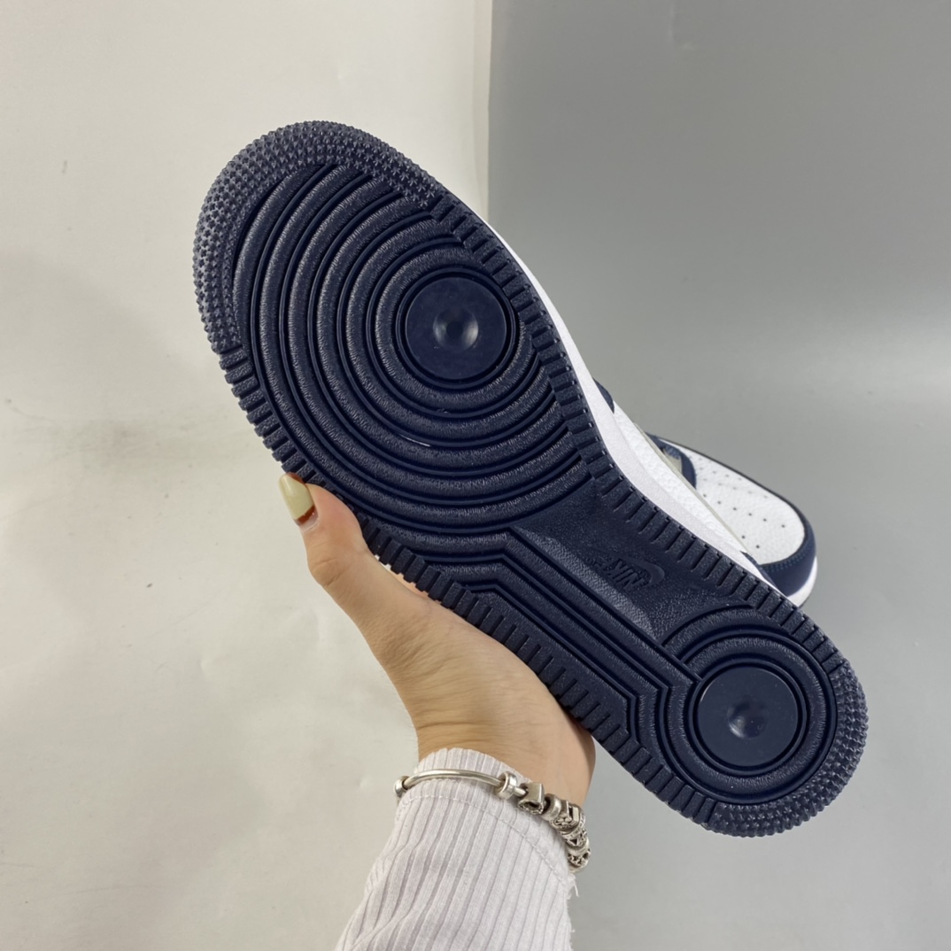 P240  NIKE Air Force 1’07 Mid 空军一号午夜蓝中邦休闲板鞋 AQ2263-115