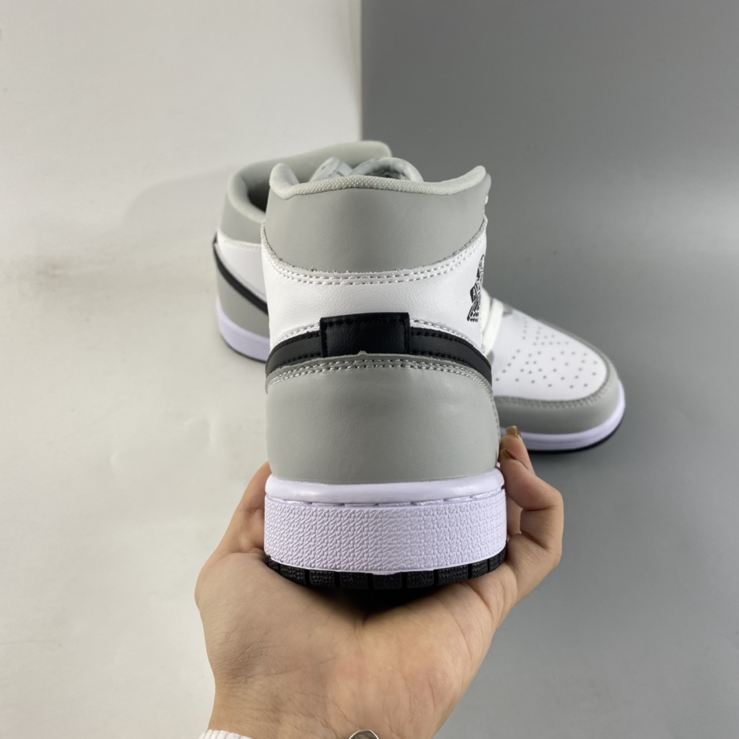 P220  Air Jordan 1 Mid AJ1 乔1 中帮百搭休闲运动板鞋 BQ6472-015