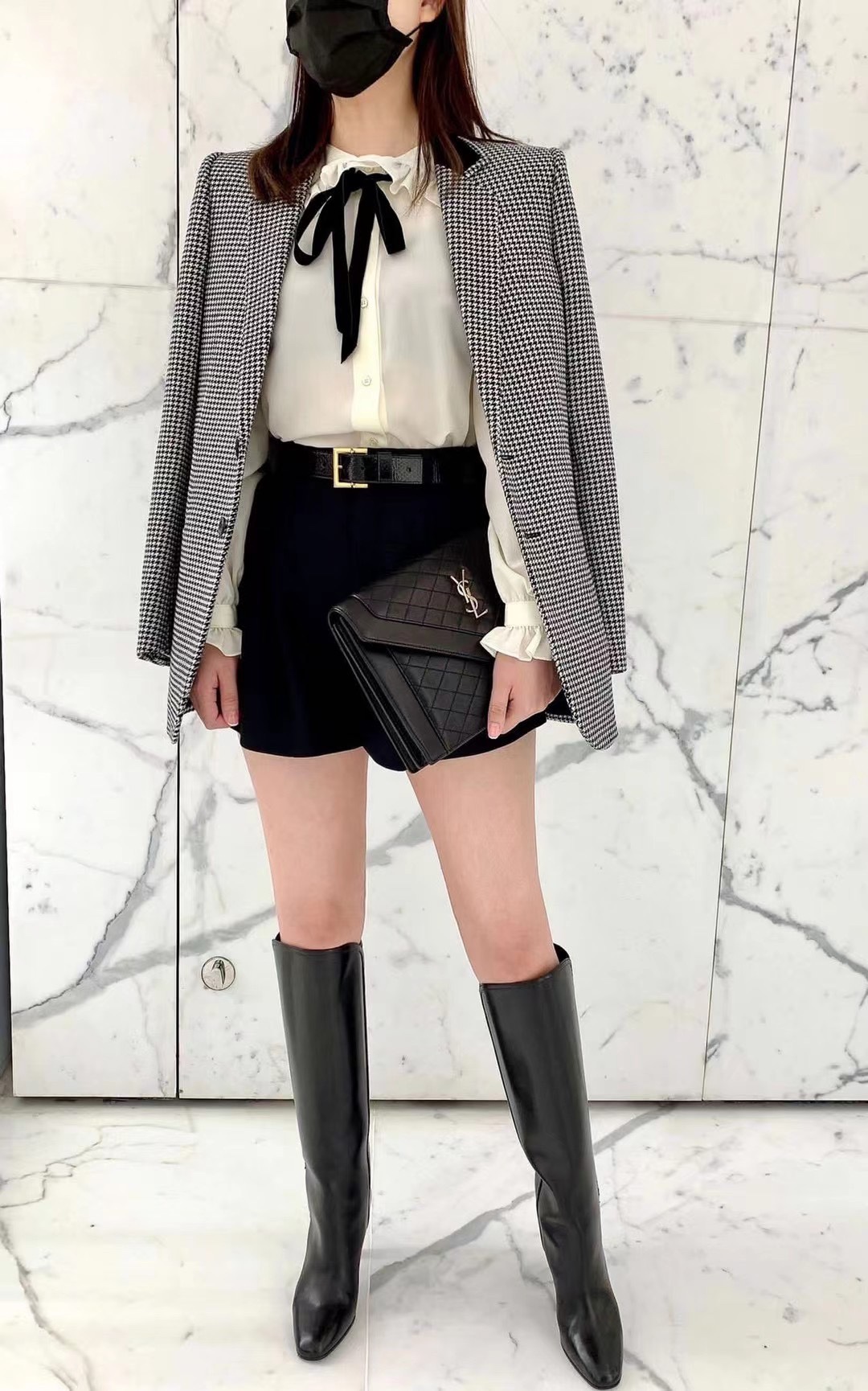 Saint laurent Ysl Gaby绗缝纹路信封斜挎包 668863黑色