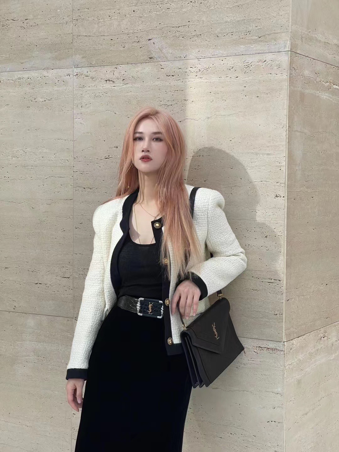 Saint laurent Ysl Gaby绗缝纹路信封斜挎包 668863黑色