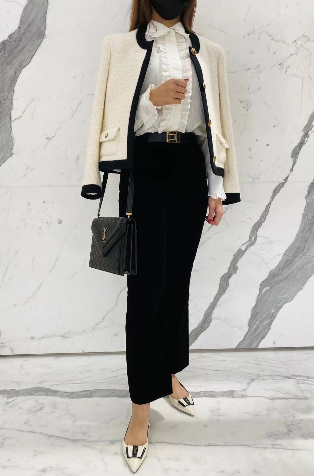 Saint laurent Ysl Gaby绗缝纹路信封斜挎包 668863黑色