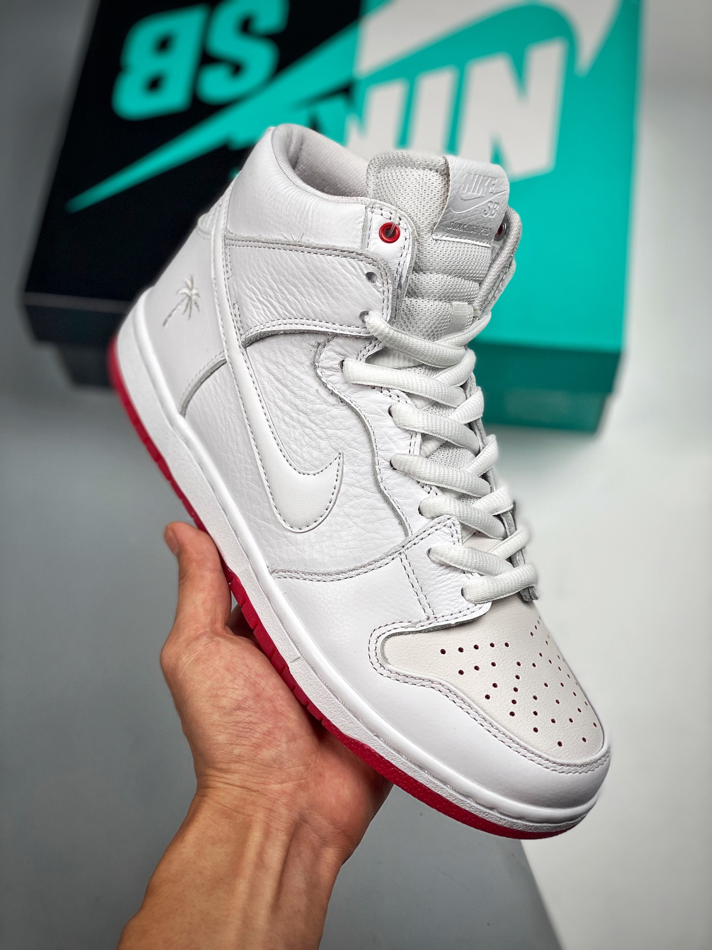 Nike Dunk SB Low blanco y rojo, producción original de fábrica grande, etiqueta tejida original, coincidencia exacta co…
