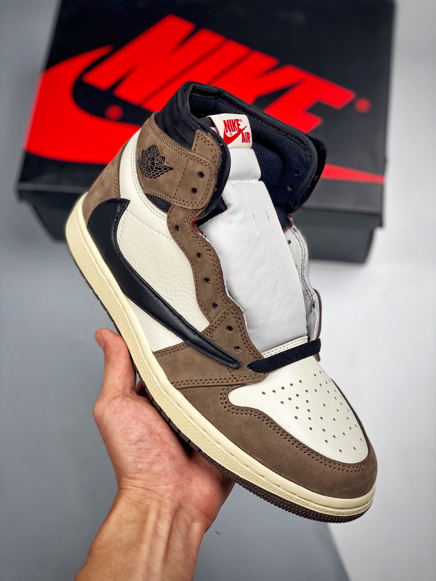 Travis Scott x Air Jordan 1 High OG SP, gancho invertido, marrón oscuro, producción de fábrica original, la mejor calid…