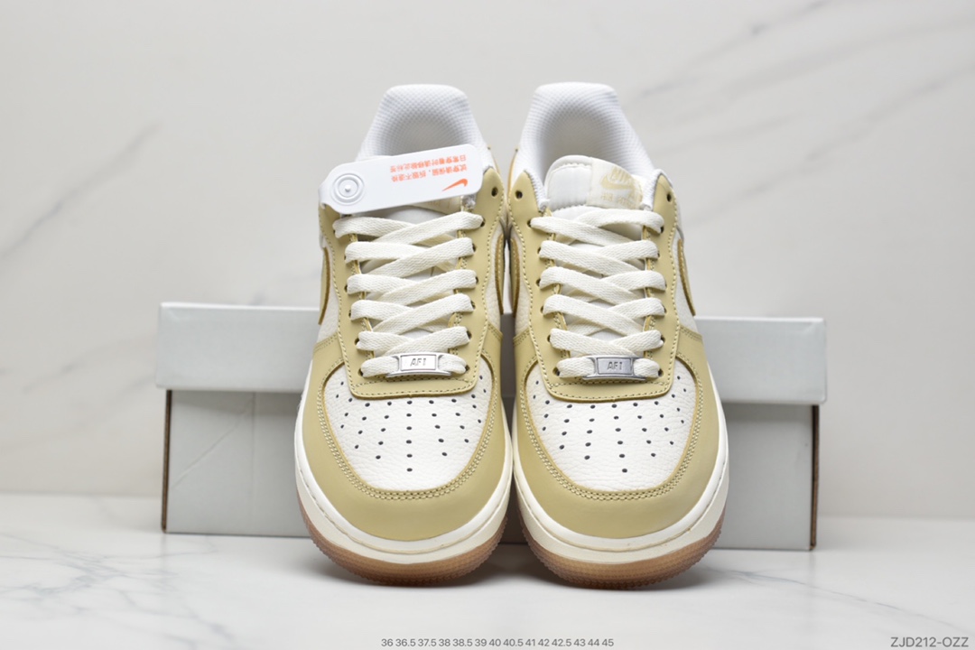 240 Air Force 1 Low 空军一号低帮 AA6902-700