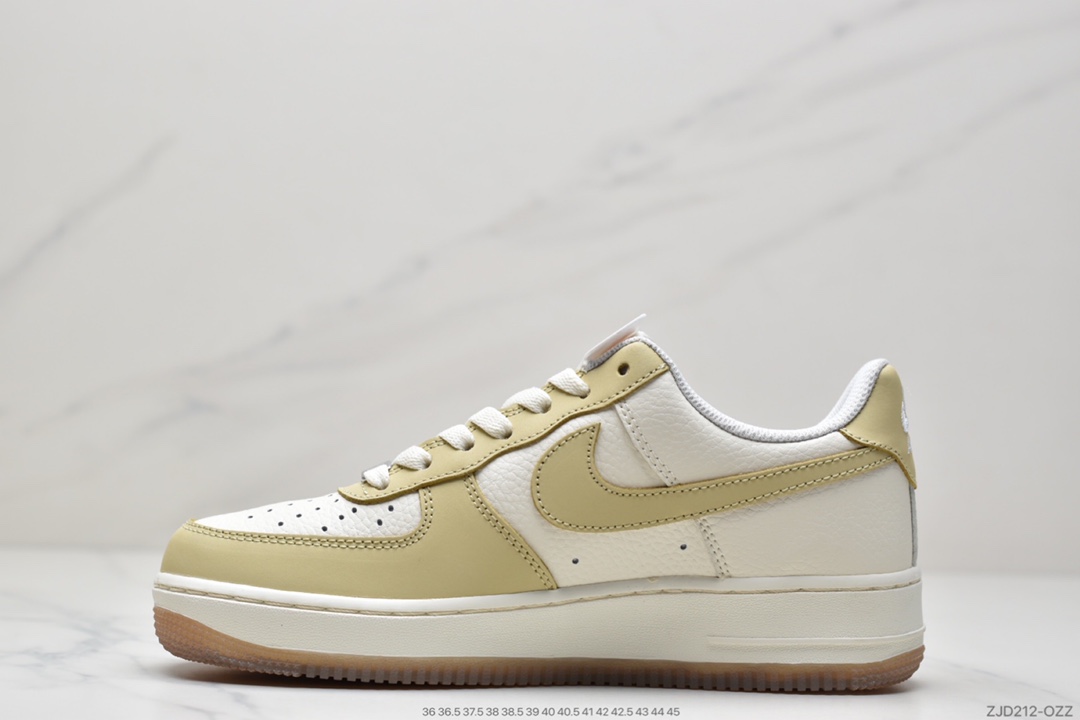 240 Air Force 1 Low 空军一号低帮 AA6902-700