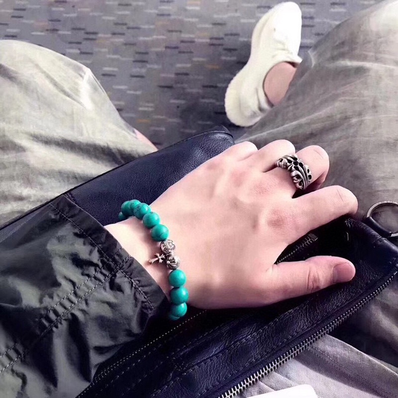 Chrome Hearts 克罗心k&T戒指。编号560460