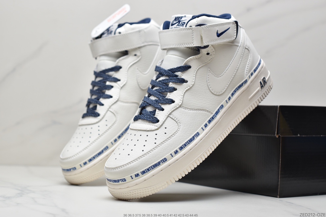 260 耐克Nike Air Force 1 Low  空军一号低帮百搭休闲运动板鞋UN8802
