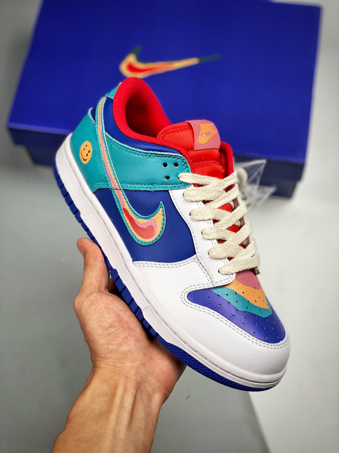 Cactusplantfleamarket✖️Nike dunk low rainbow edición colaboración con cara sonriente, arcoíris🌈 yin-yang. #Etiqueta te…