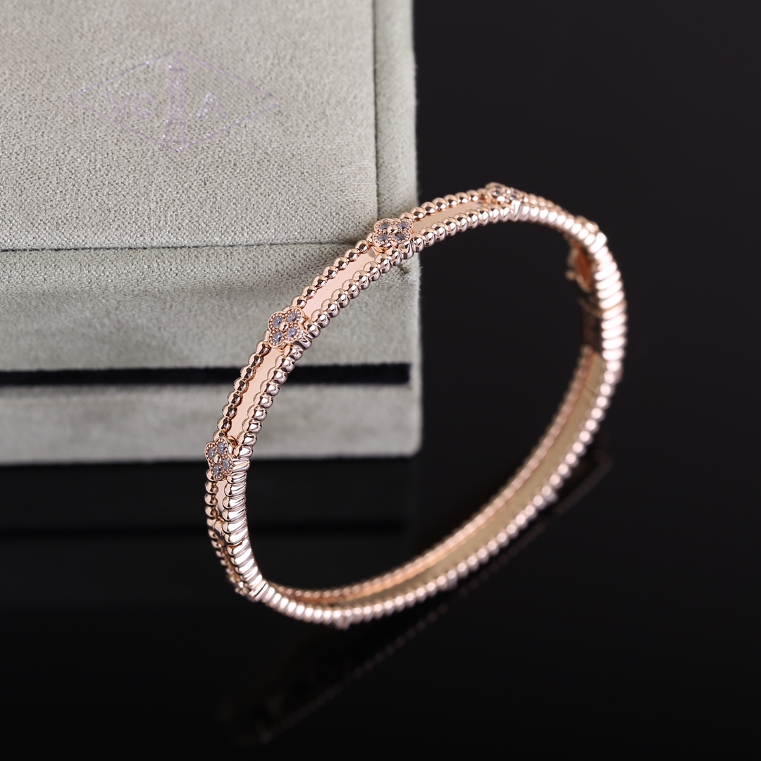Stylish Gold Bracelet with Crystal-Coated Grass Design for Modern Elegance - 图片 5