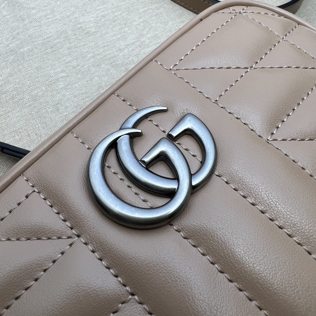 GUCCI古驰GG Marmont系列迷你肩背包634936