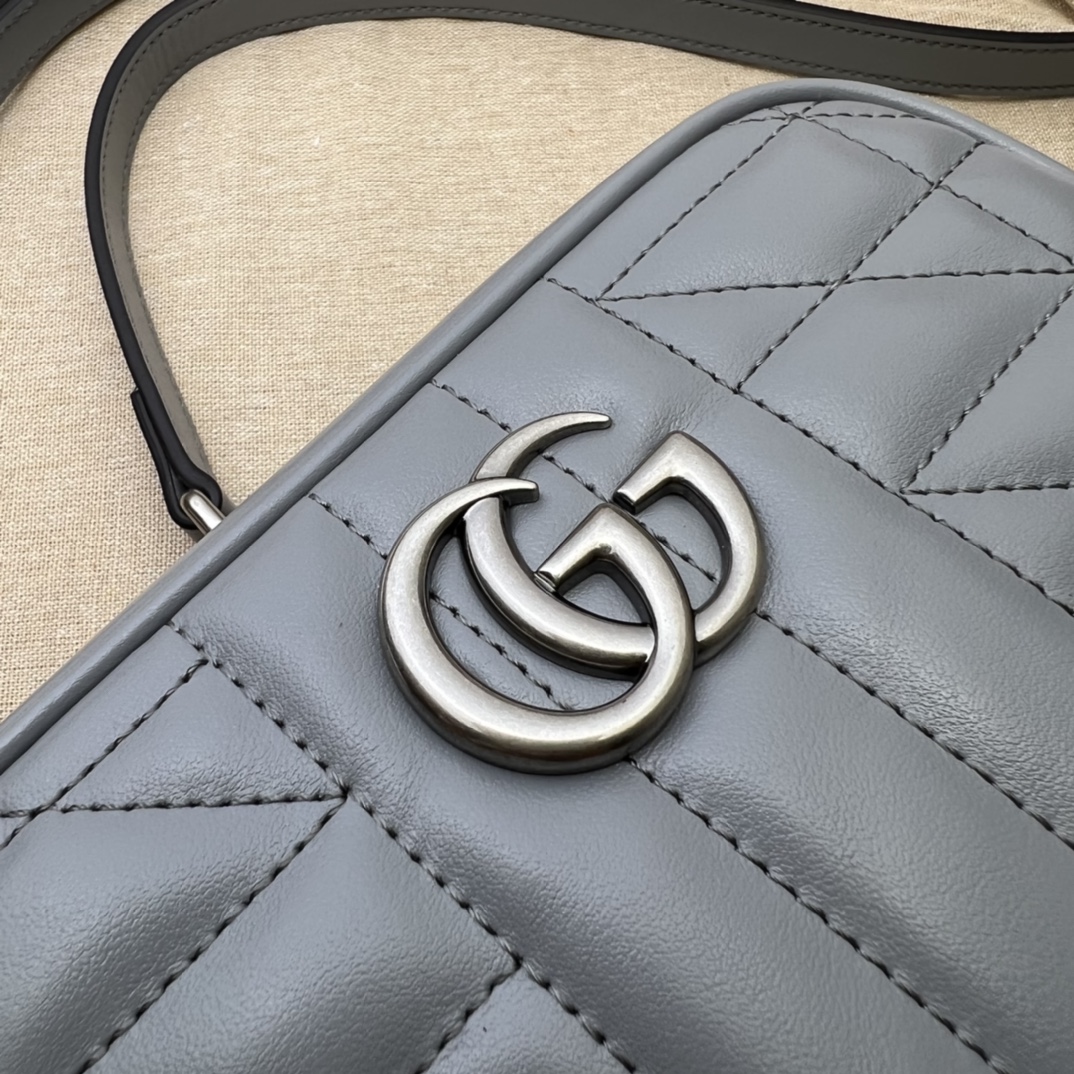 GUCCI古驰GG Marmont系列迷你肩背包634936