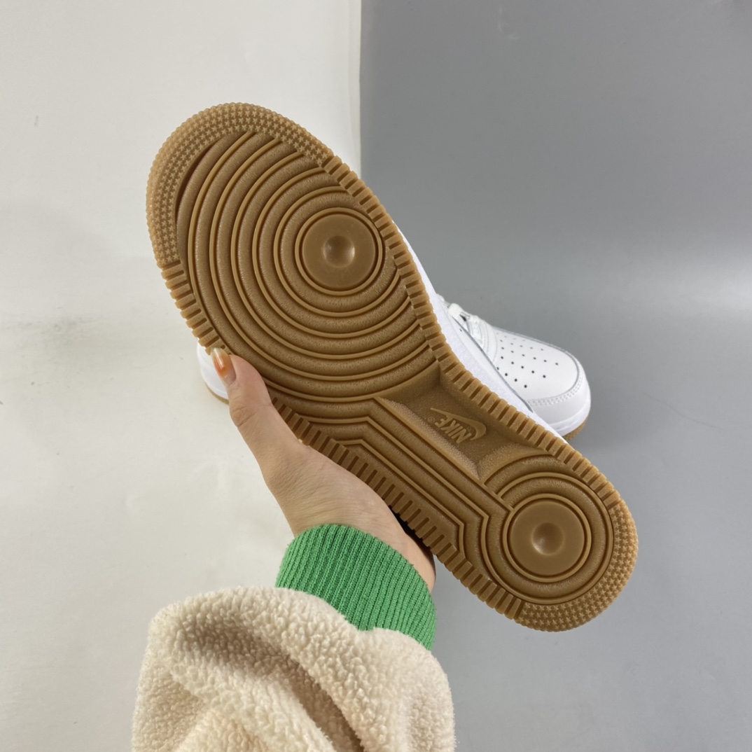 P200  NIKE Air Force 1’07 Low 生胶全白 空军一号低帮休闲板鞋 DJ2739-100