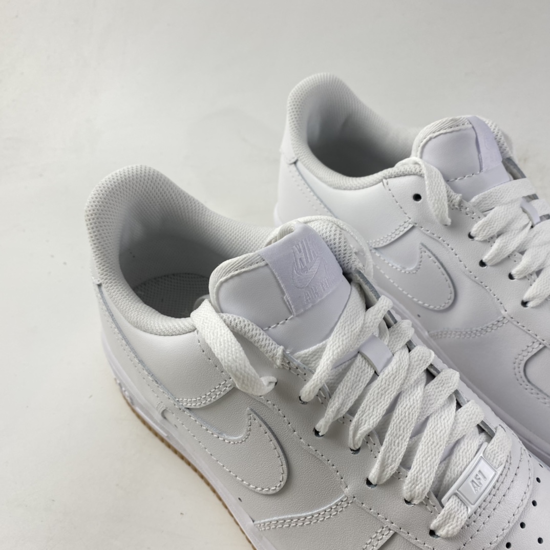 P200  NIKE Air Force 1’07 Low 生胶全白 空军一号低帮休闲板鞋 DJ2739-100