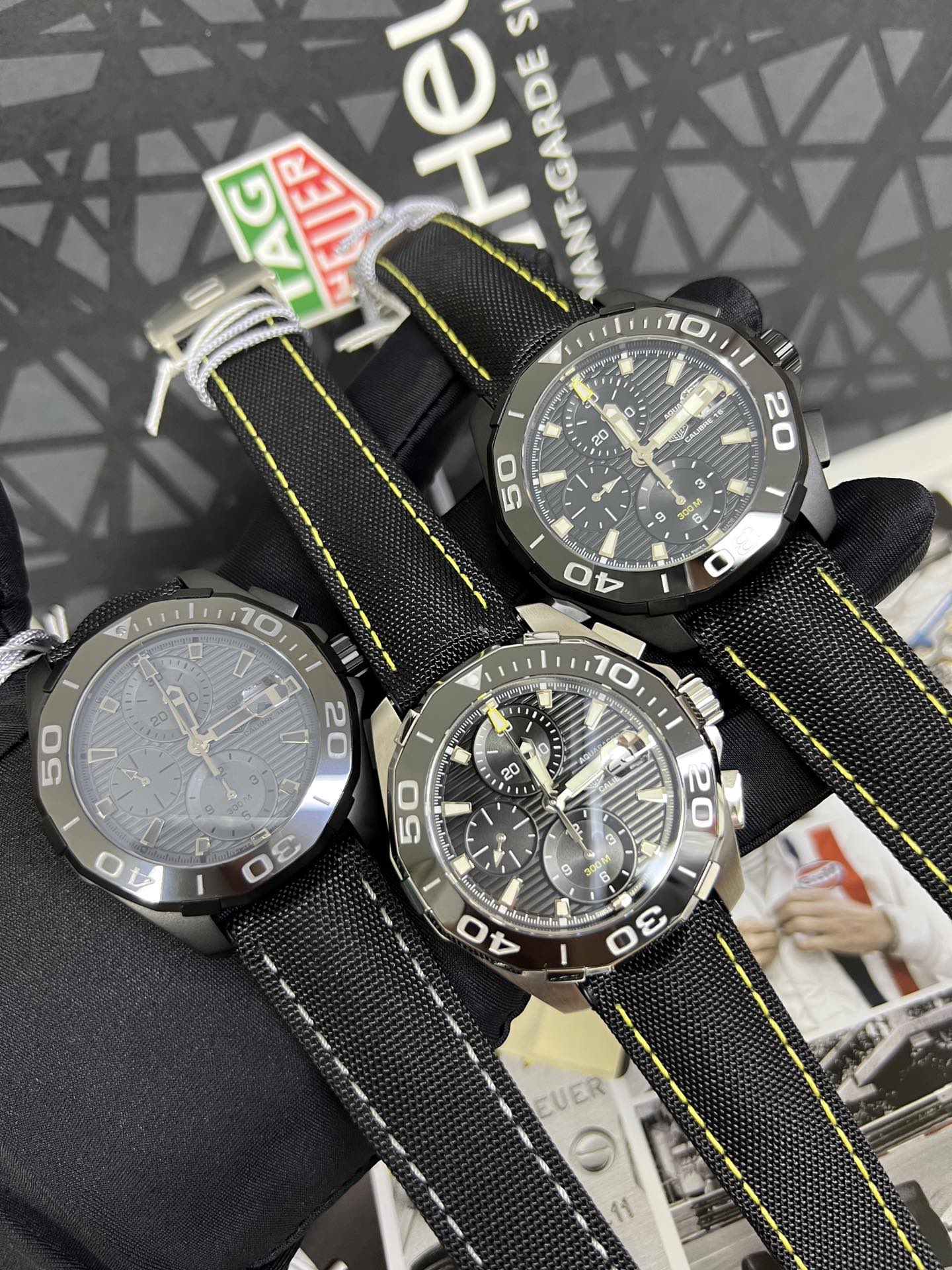 Reloj mecánico cronógrafo TAG Heuer Aquaracer, modelo cinta. El mostrador se vende por más de 30.000 RMB con el embalaj…
