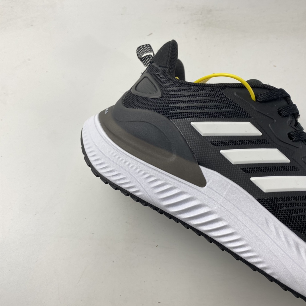 P180  Adidas  Alphamagma 阿迪2021新款运动健身轻便休闲跑鞋GV7916