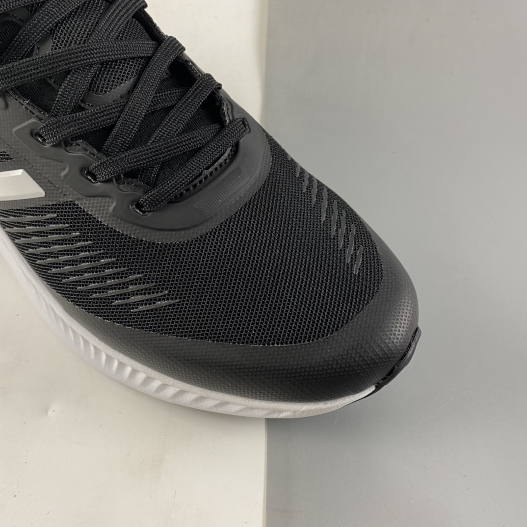 P180  Adidas  Alphamagma 阿迪2021新款运动健身轻便休闲跑鞋GV7916