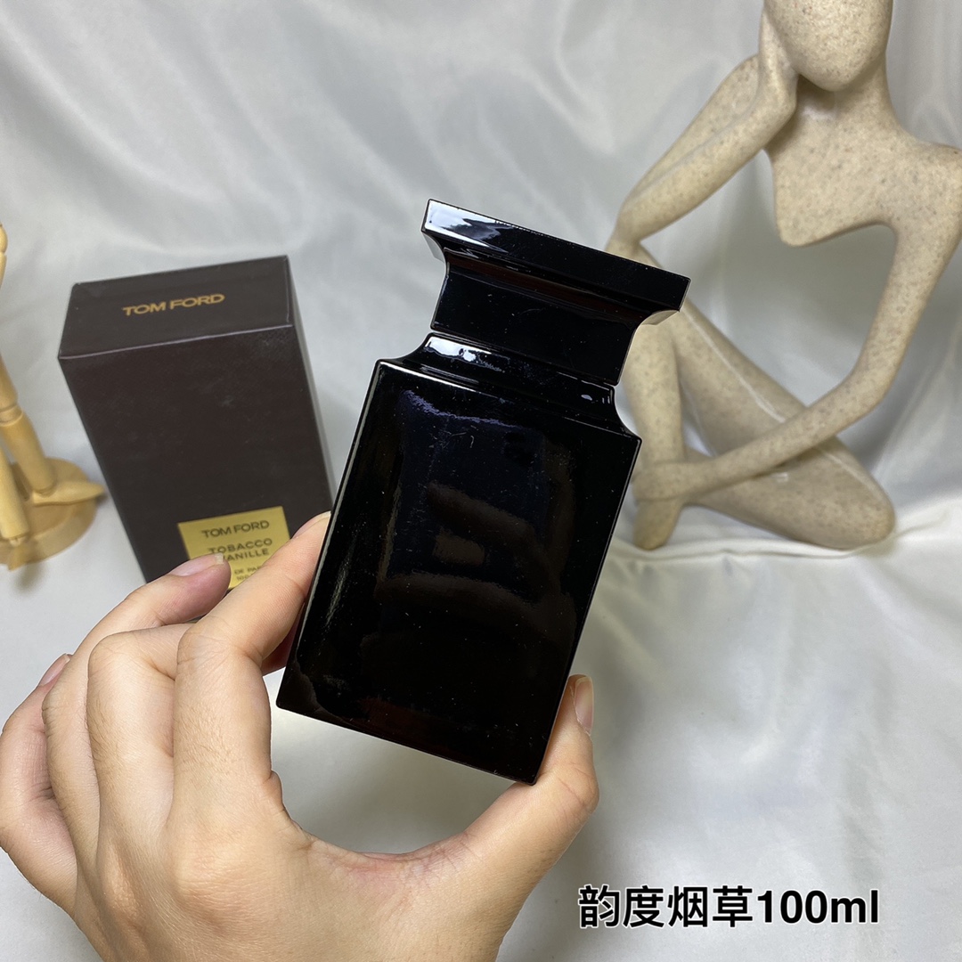 Tom Ford Tobacco Vanille Unisex Eau de Parfum - 100ml 4 i1634978781 2357 3