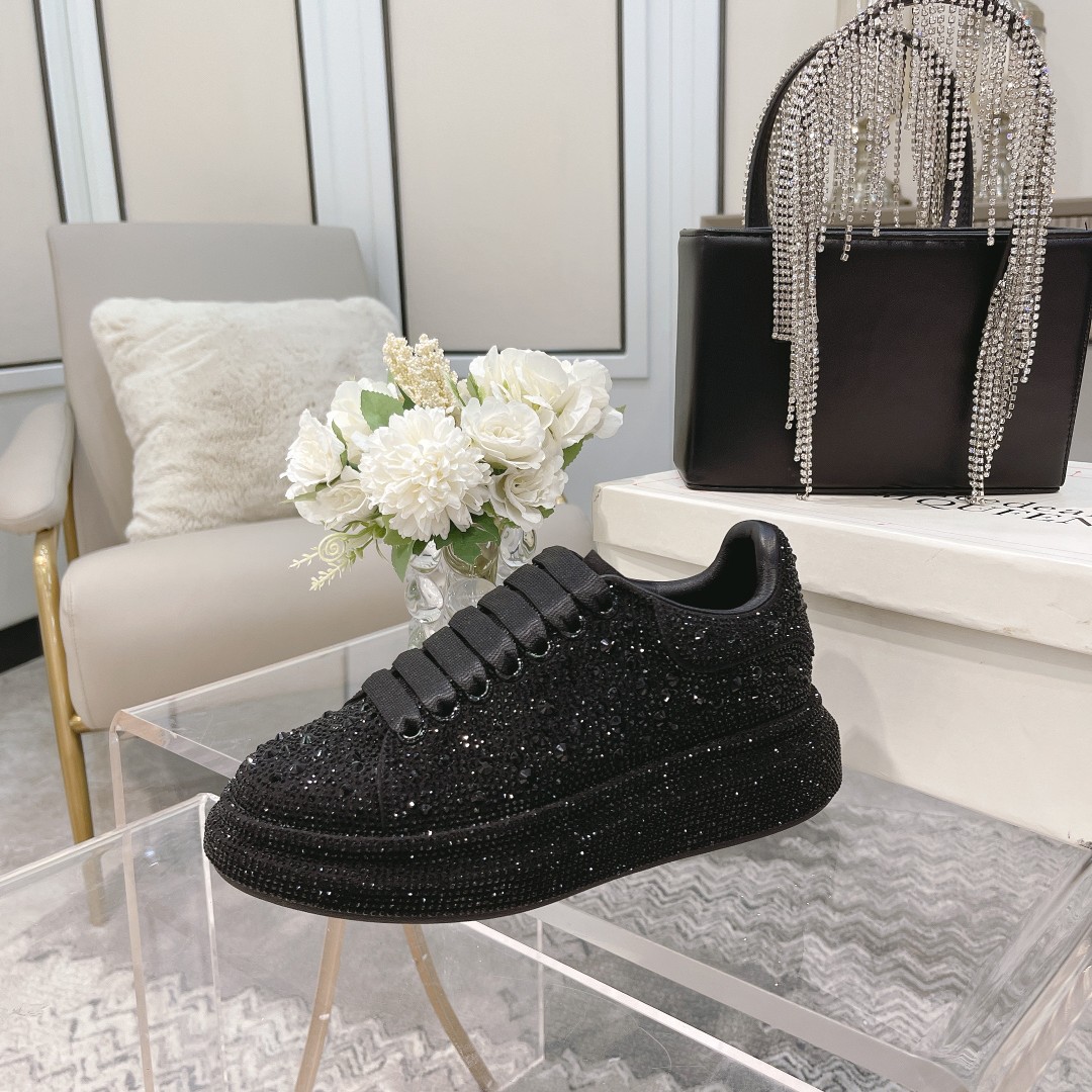 Alexander McQueen Crystal-Embellished Velvet Sneakers - Limited Edition 7 a1635075955278 6770