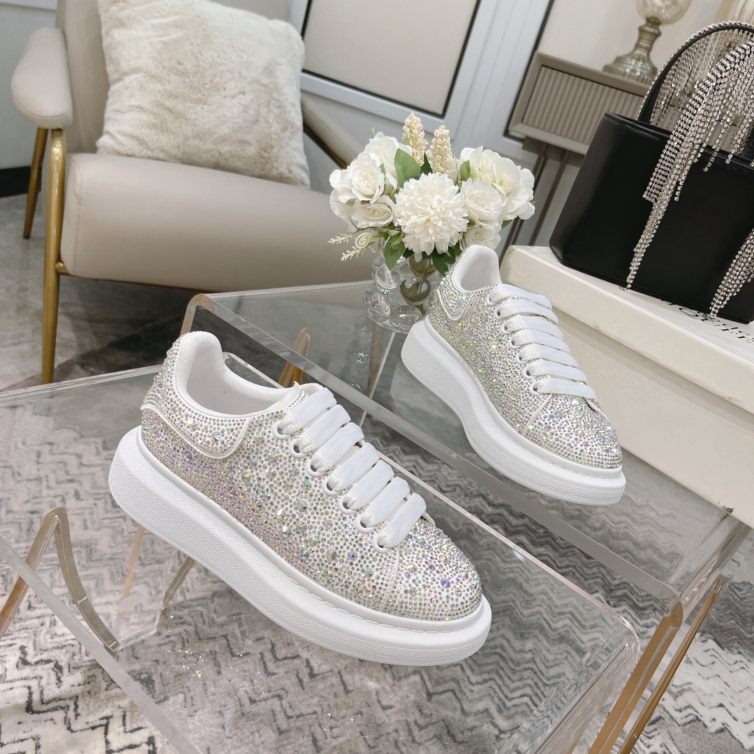 2021SS McQueen Crystal Velvet Shoes with Czech Diamonds, 1:1 Replicas, Sizes 35-41, Sheepskin Lining. - 图片 3